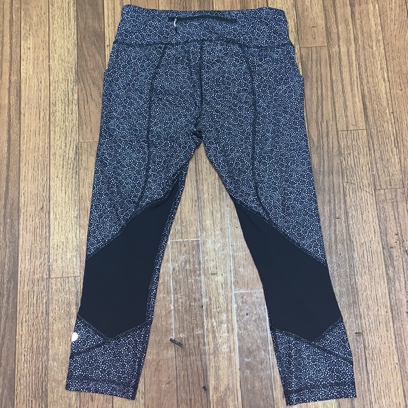 Lululemon Athletica Leggings - Picture 3 of 6